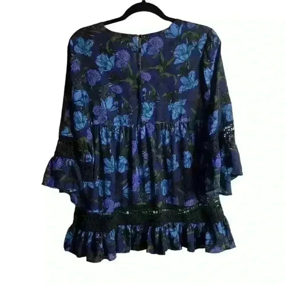 Women Within 14/16 Blouse Lace Velvet Floral Plus Size Top Flowy Flutter Sleeve - Picture 5 of 7